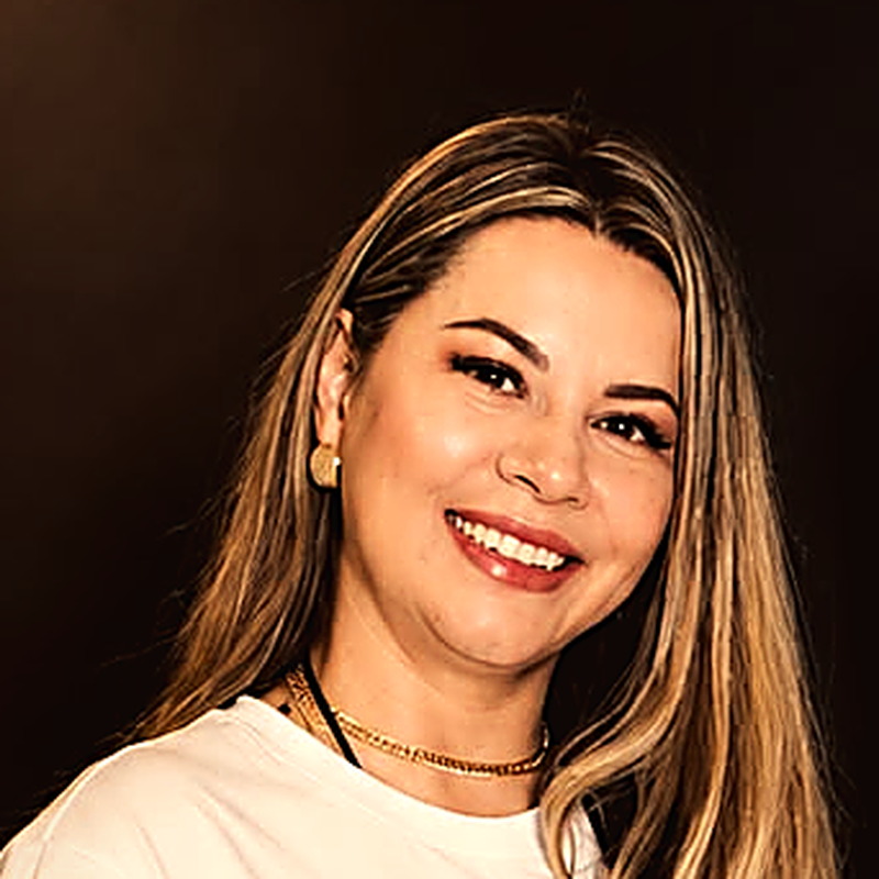 Rúbia Engel, idealizadora do Andara Luz